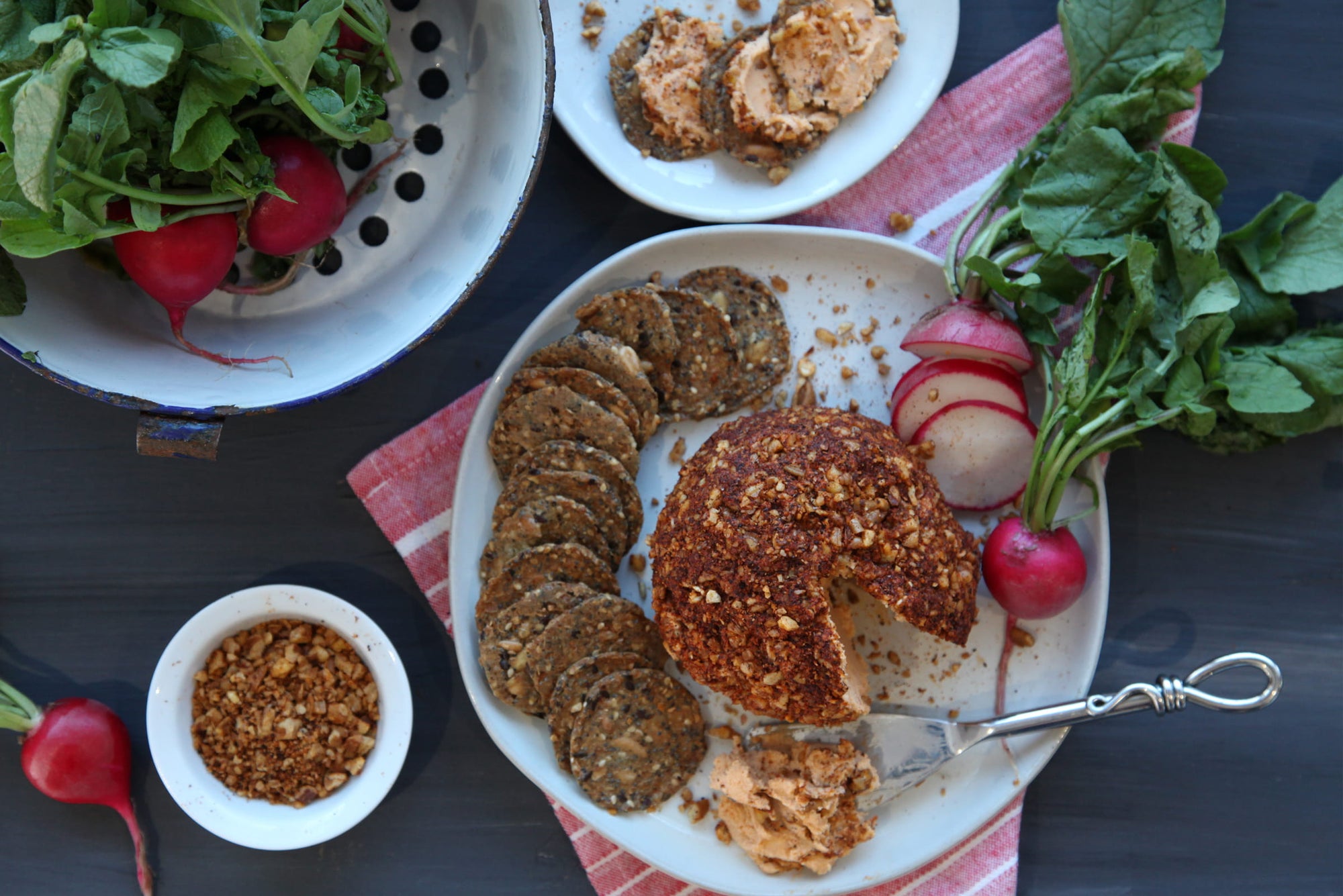 Holiday Pub Cheese Ball